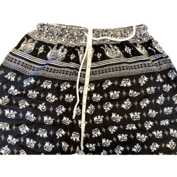 Palazzo PANTS With ELEPHANT DESIGN - Size S: NWOT - Picture 9 of 10